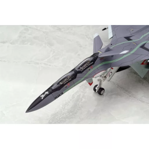 Yukikaze Fairy Air Force Tactical Reconnaissance Model Kit 1/100 FFR-31MR/D Super Sylph Yukikaze Renewal Ver. 22 cm
