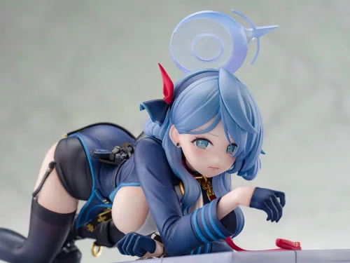 Blue Archive PVC Statue 1/7 Ako Memorial Lobby Ver. 23 cm