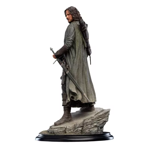The Lord of the Rings Szobor 1/6 Aragorn, Hunter of the Plains (Classic Series) 32 cm