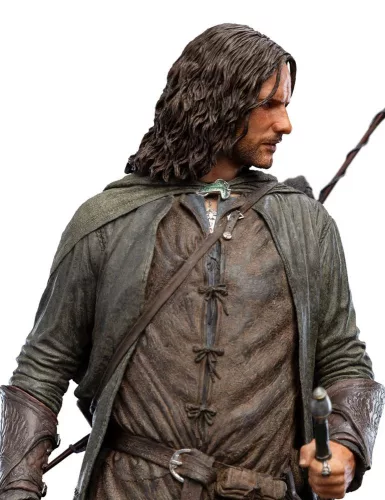 The Lord of the Rings Szobor 1/6 Aragorn, Hunter of the Plains (Classic Series) 32 cm