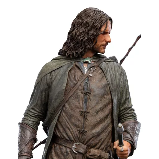 The Lord of the Rings Szobor 1/6 Aragorn, Hunter of the Plains (Classic Series) 32 cm