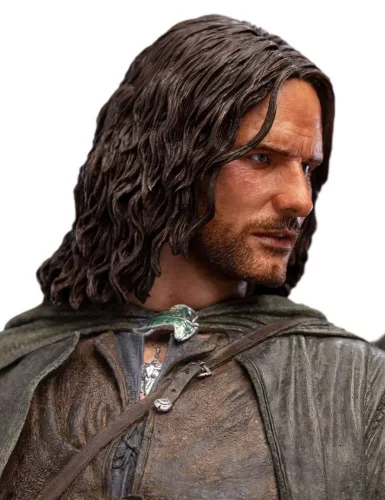 The Lord of the Rings Szobor 1/6 Aragorn, Hunter of the Plains (Classic Series) 32 cm