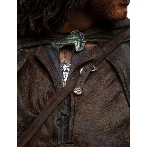 The Lord of the Rings Szobor 1/6 Aragorn, Hunter of the Plains (Classic Series) 32 cm