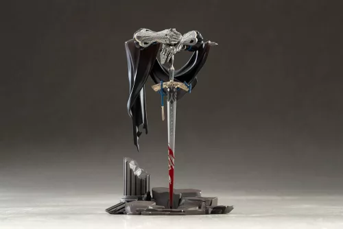 Reverse: 1999 Limepie Series PVC Statue Knight 17 cm