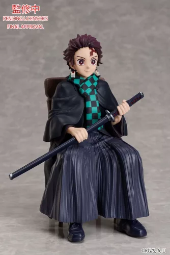 Demon Slayer: Kimetsu no Yaiba Szobor Tanjiro Kamado 15 cm