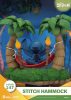 Lilo & Stitch D-Stage PVC Dioráma Stitch Hammock 13 cm