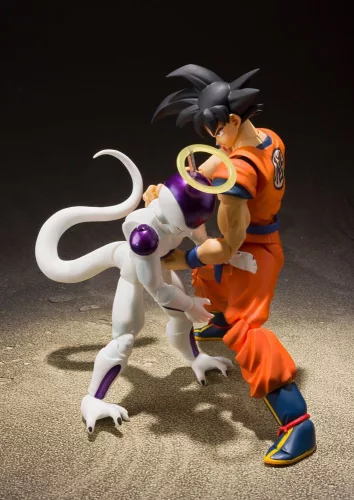 Dragon Ball Z S.H. Figuarts Figura Son Goku (A Saiyan Raised On Earth) 14 cm
