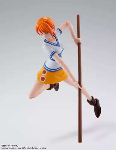 One Piece S.H. Figuarts Figura Nami Romance Dawn 14 cm