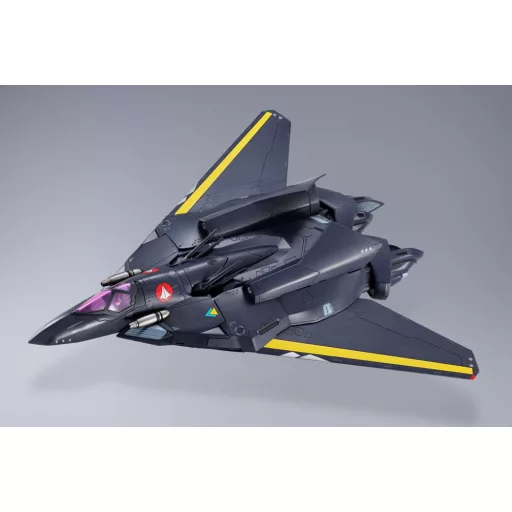 Macross 7 DX Chogokin Action Figure VF-17S Nightmare Stealthvalkyrie (Gamlin Kizaki use) 25 cm