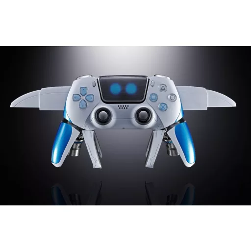 Astro Bot Chogokin Action Figure Astro Bot & Dual Speeder