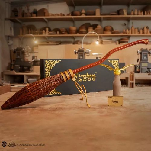 Harry Potter Replika Nimbus 2000 Magic Broom Junior