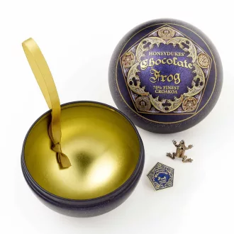   Harry Potter Karácsonyfadísz Kitűzővel Deck Chocolate Frog