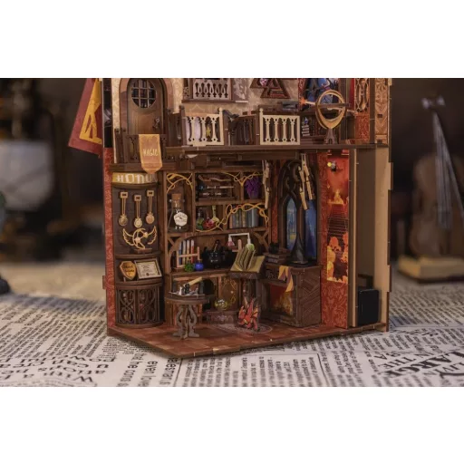 Book Nook Flame Common Room 23 x 11 cm