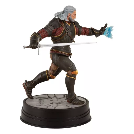 Witcher 3 Wild Hunt PVC Szobor Geralt Toussaint Tourney Armor 20 cm