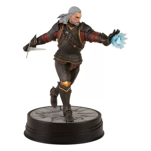 Witcher 3 Wild Hunt PVC Szobor Geralt Toussaint Tourney Armor 20 cm