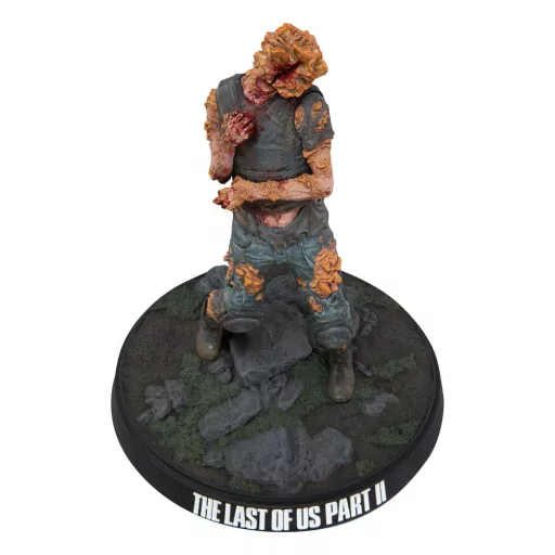 The Last of Us Part II PVC Szobor Armored Clicker 22 cm