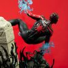 Marvel's Spider-Man 2 Marvel Gallery Deluxe PVC Dioráma Miles Morales (Gamerverse) 25 cm