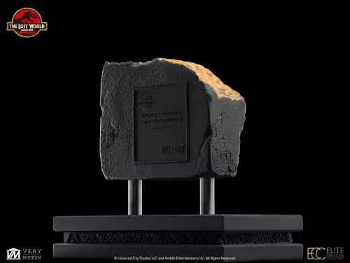 The Lost World: Jurassic Park Replica Bust Male Velociraptor Eye Prop 23 cm