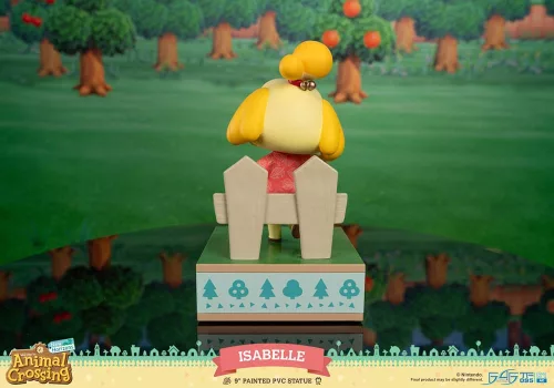 Animal Crossing: New Horizons PVC Szobor Isabelle 25 cm