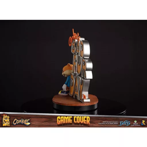 Conker's Bad Fur Day Statue Game Cover Exclusive Edition 45 cm
