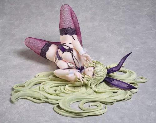 Azur Lane PVC Figure 1/4 Napoli: Dreamy Night 8 cm