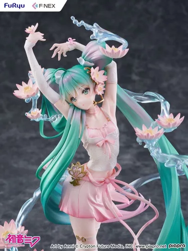 Hatsune Miku F:NEX PVC Statue 1/7 Water lily Ver. 27 cm