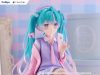 Hatsune Miku Tenitol Noodle Stopper PVC Szobor Love Blazer 32 cm