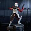 Star Wars: The Clone Wars Premier Collection 1/7 Captain Fordo Szobor 28 cm