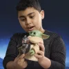 Star Wars: The Mandalorian & Grogu Electronic Action Figure Huggin' Grogu & Anzellan 17 cm