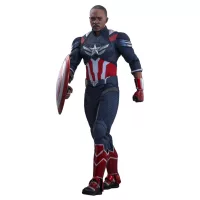 Action figures: 30 cm