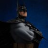 DC Comics Legacy Replica Szobor 1/4 Batman DC Trinity 60 cm