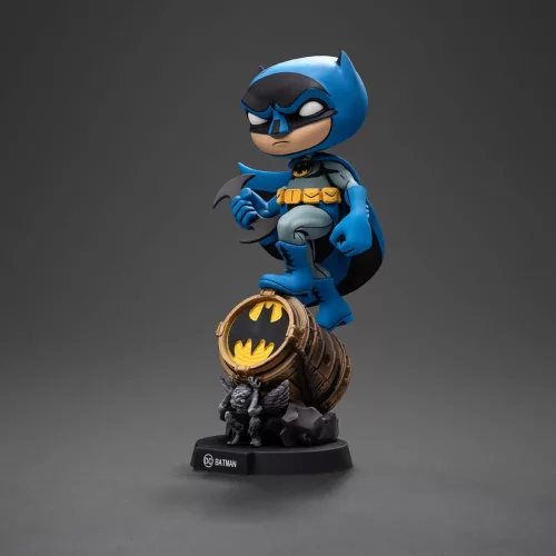 Batman Mini Co. PVC Figura Batman on Bat-Signal (Blue Variant) 15 cm