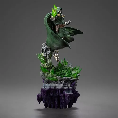 The Infinity Gauntlet Marvel Legends Diorama Statue 1/10 Doctor Doom Deluxe Edition 42 cm