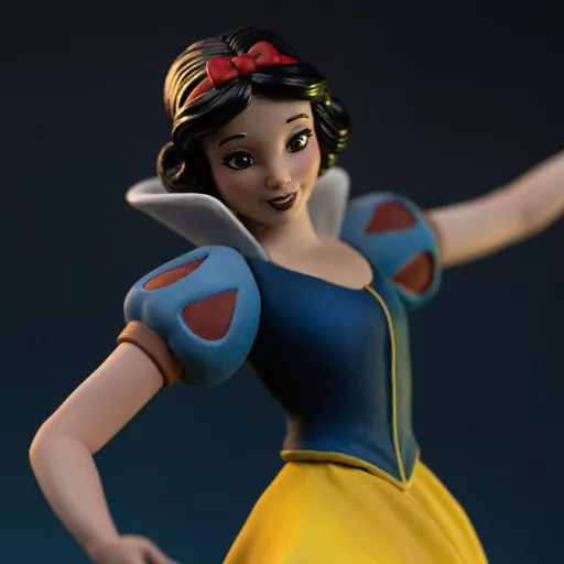 Snow White and the Seven Dwarves Art Scale Szobor 1/10 Snow White and Dopey 21 cm