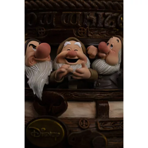 Snow White and the Seven Dwarves Art Scale Szobor 1/10 Snow White and Dopey Deluxe Edition 21 cm