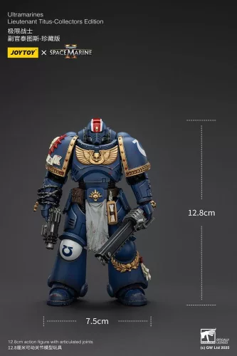 Warhammer 40,000: Space Marine 2 Figura Ultramarines Lieutenant Titus Collectors Edition 13 cm