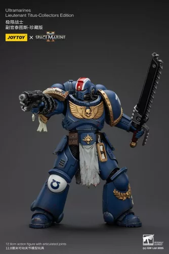 Warhammer 40,000: Space Marine 2 Figura Ultramarines Lieutenant Titus Collectors Edition 13 cm
