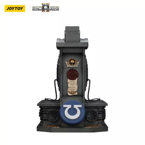 Warhammer 40,000: Space Marine 2 Replica Ultramarines Lieutenant Titus helmet with Display Stand 44 cm