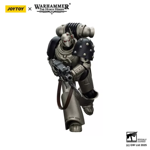 Warhammer The Horus Heresy Action Figure 1/18 lron Warriors MKVI Tactical Sergeant with Power Sword and Plasma Pistol 12 cm