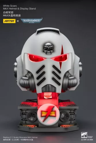 Warhammer 40,000 Helmet with Display Stand White Scars MkX 44 cm