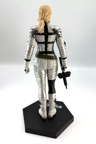 Metal Gear Solid: Snake Eater PVC Figure The Boss 20 cm