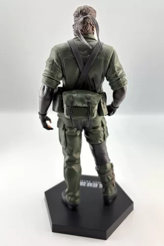 Metal Gear Solid: Snake Eater PVC Figure Naked Snake 20 cm