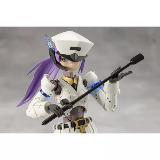 Megalomaria Unlimited Universe Plastic Model Kit Vanguard Leader 16 cm