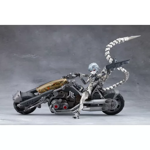 Megalomaria Unlimited Universe Plastic Model Wreckage Hunter 25 cm