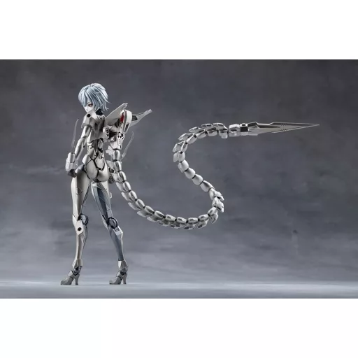 Megalomaria Unlimited Universe Plastic Model Wreckage Hunter 25 cm