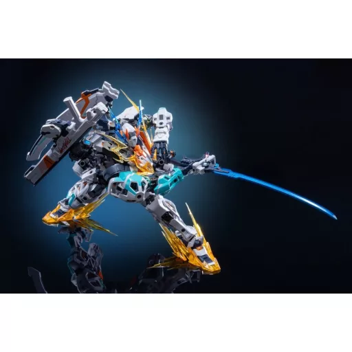 Hexa Gear Action Figure 1/24 V-Thor Assault Type Ji Rei" (Swift Thunder) 23 cm"