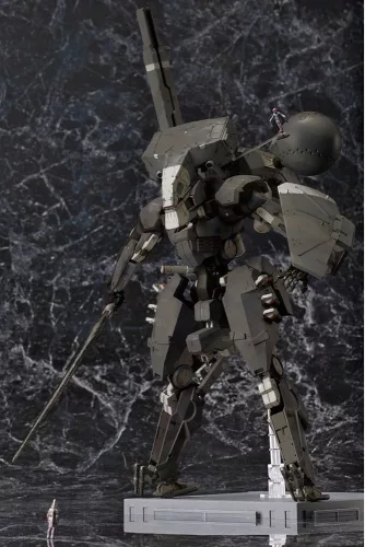 Metal Gear Solid V Plastic Modell Készlet 1/100 Metal Gear Sahelanthropus Black Ver. 36 cm