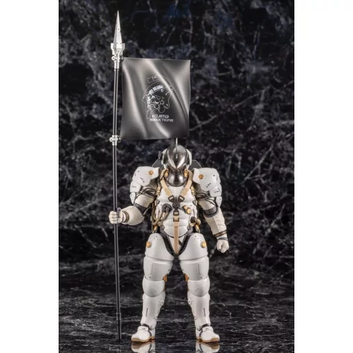 Kojima Productions Plastic Model Kit Ludens 19 cm