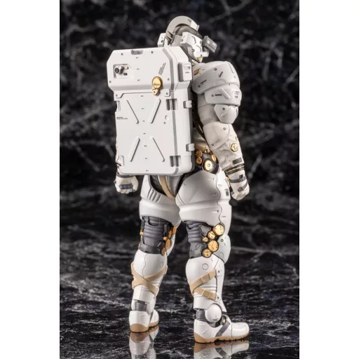 Kojima Productions Plastic Model Kit Ludens 19 cm