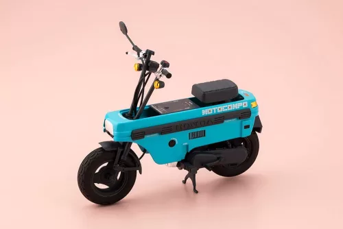 Megami Device Buster Doll Series Plastic Model Kit 1/1 Knight Alice with Honda AB12 Motocompo 15 cm